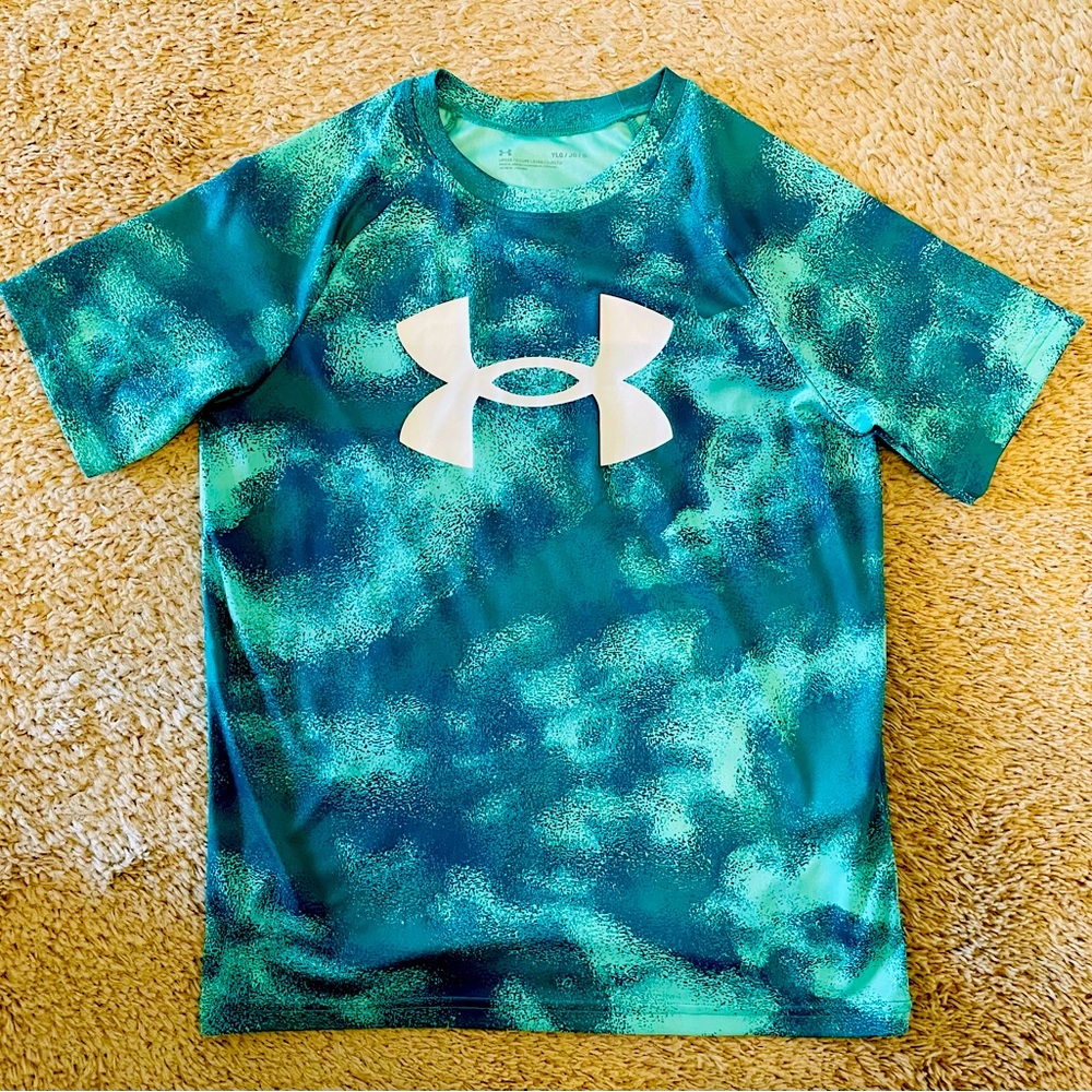 Boy’s Under Armour Short Sleeve T-Shirt ** 2 for $28.** See Note!